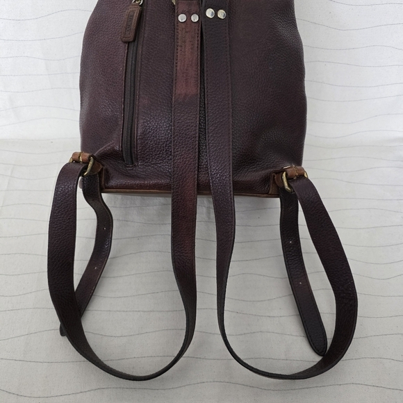 M London Womens Two Toned Brown Pebbled Leather Full Zip Backpack Handbag Purse - Picture 7 of 10